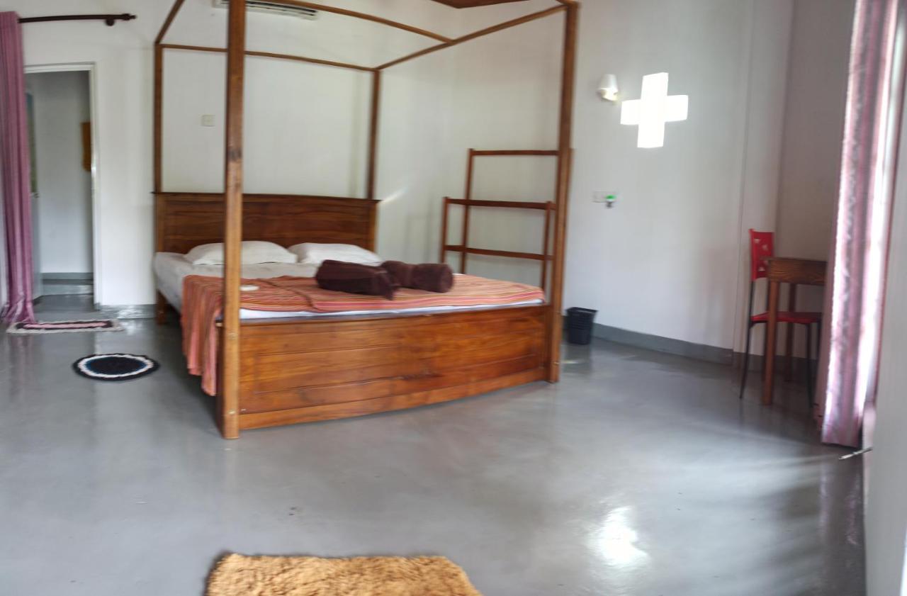 Rituale Guest House - Surf & Yoga Мірісса Екстер'єр фото