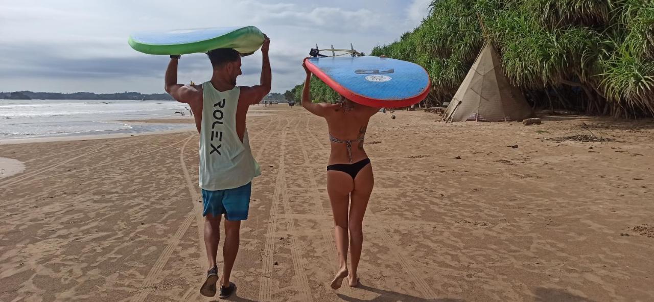 Rituale Guest House - Surf & Yoga Мірісса Екстер'єр фото